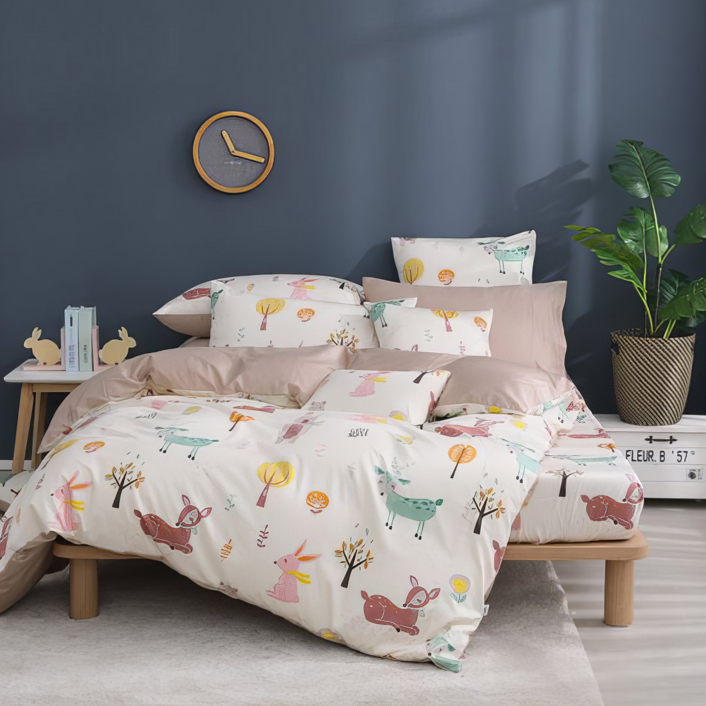 Party Animals - Ivory | 60-Piece Cotton Bedding Set