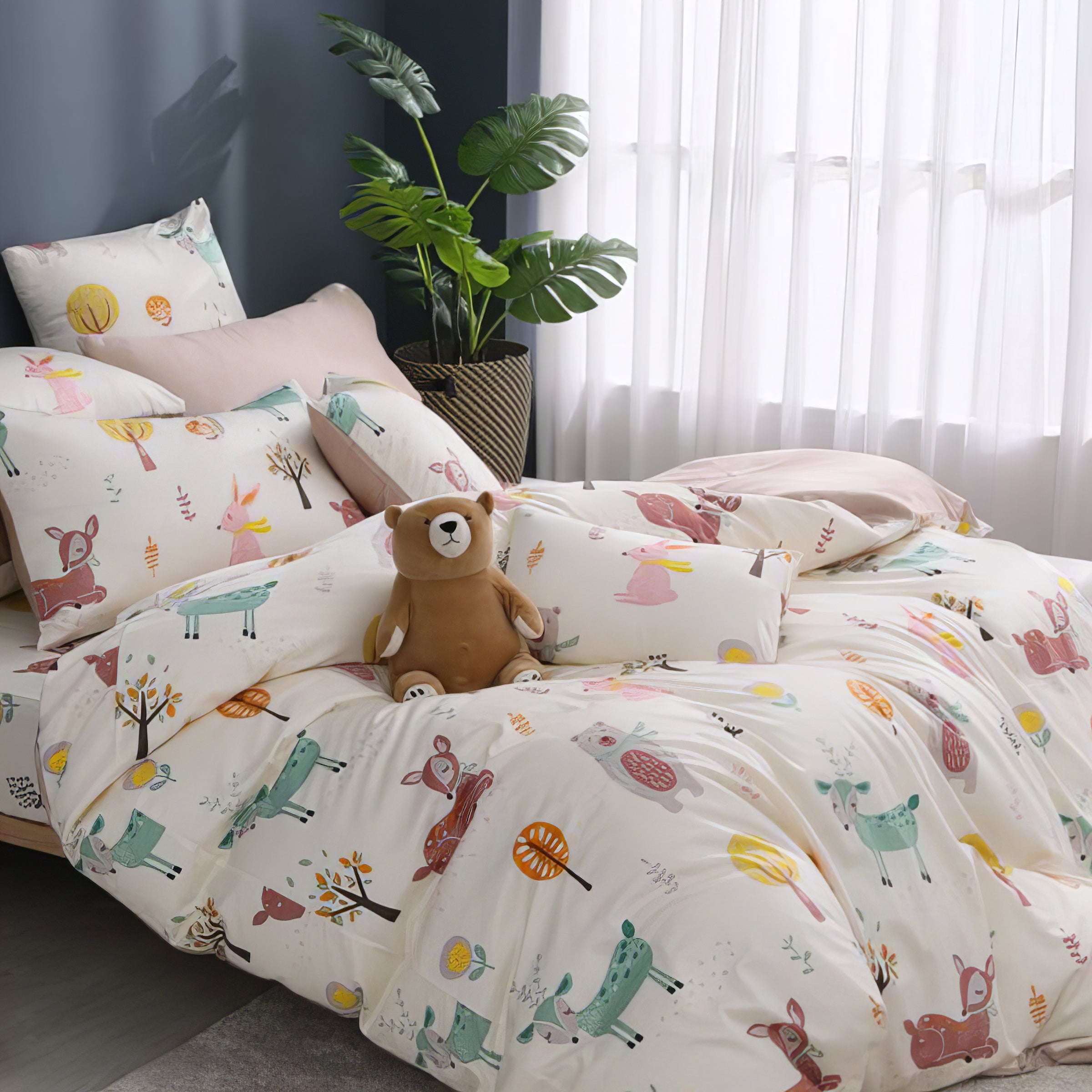Party Animals - Ivory | 60-Piece Cotton Bedding Set