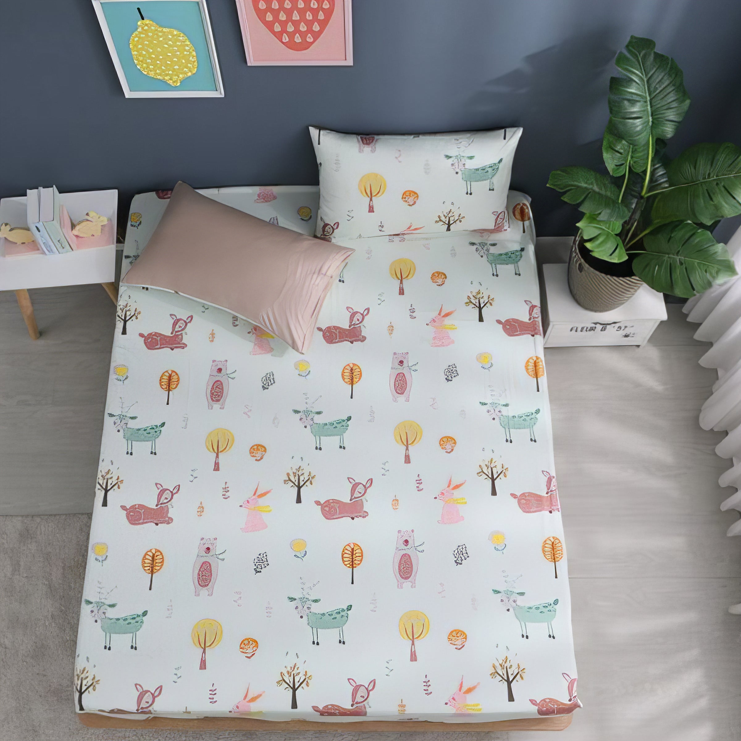 Party Animals - Green | 60-Piece Cotton Bedding Set